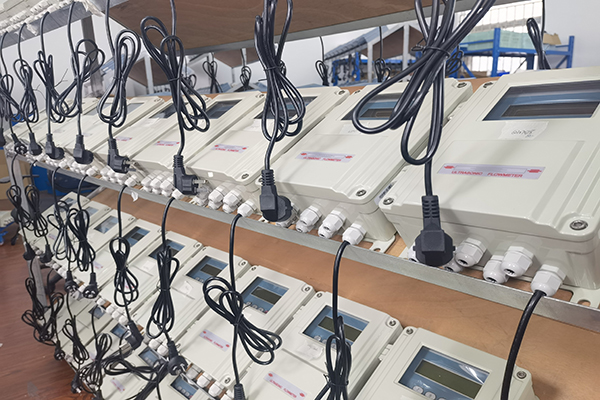 6、大連海峰一體式超聲波流量計